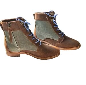 Toms Women's Leather Canvas Ankle Lace Up Captain Boot Periwinkle Laces size 7